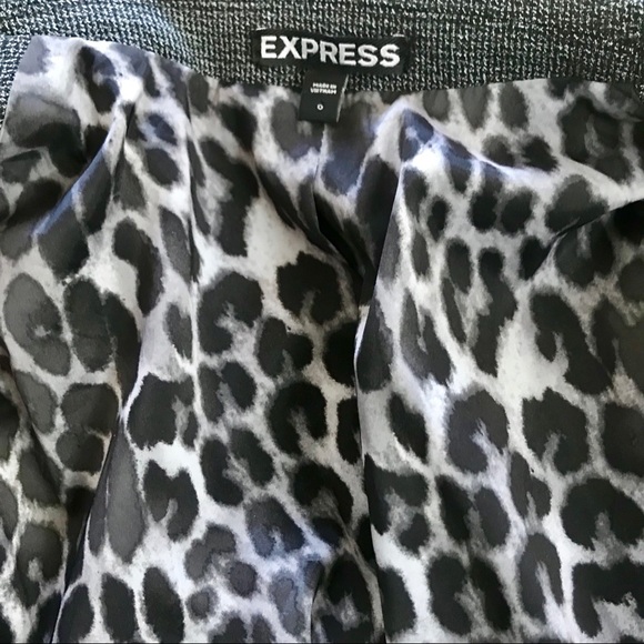 Grey Blazer EXPRESS - Picture 3 of 3